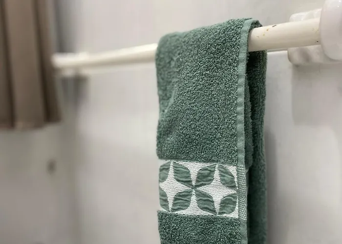 Elite Area Hub Homestay *