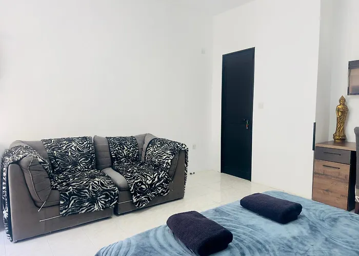 Elite Area Hub Sliema