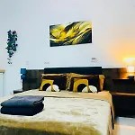 Elite Area Hub Проживание в семье *