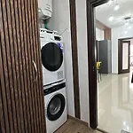 Проживание в семье Elite Area Hub Слима
