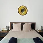 Проживание в семье Elite Area Hub Слима