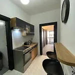 Elite Area Hub Проживание в семье