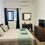 Проживание в семье Elite Area Hub