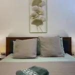 Elite Area Hub Проживание в семье