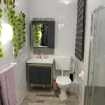 Проживание в семье Elite Area Hub *