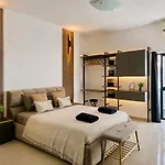 Elite Area Hub Homestay Sliema