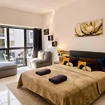 Elite Area Hub Homestay
