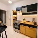 Elite Area Hub Homestay Sliema