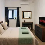 Elite Area Hub Homestay