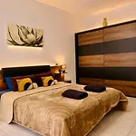 Elite Area Hub Homestay Sliema