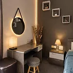Elite Area Hub Homestay *