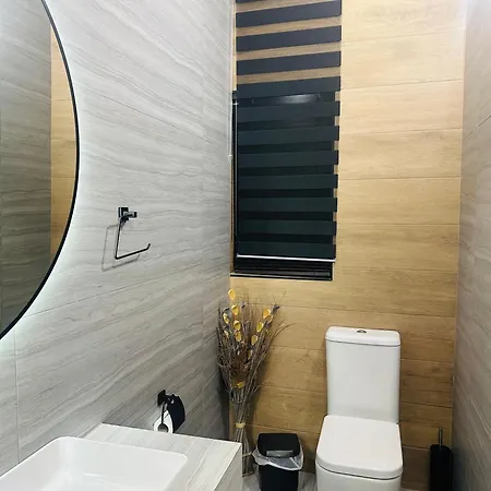 Elite Area Hub Gazde/Camere de închiriat Sliema