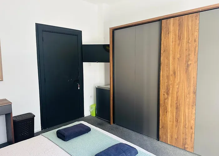 Habitación en casa particular Elite Area Hub