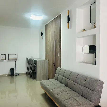 Elite Area Hub * Sliema